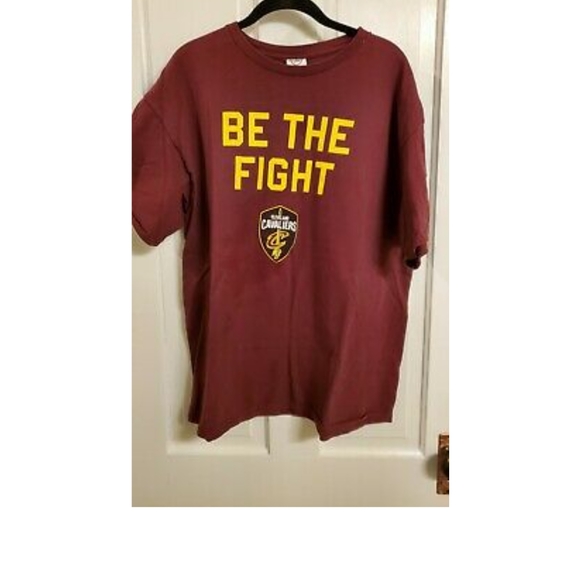 Lot of 7 XL Cleveland Cavs T-Shirts Mens - Picture 3 of 8